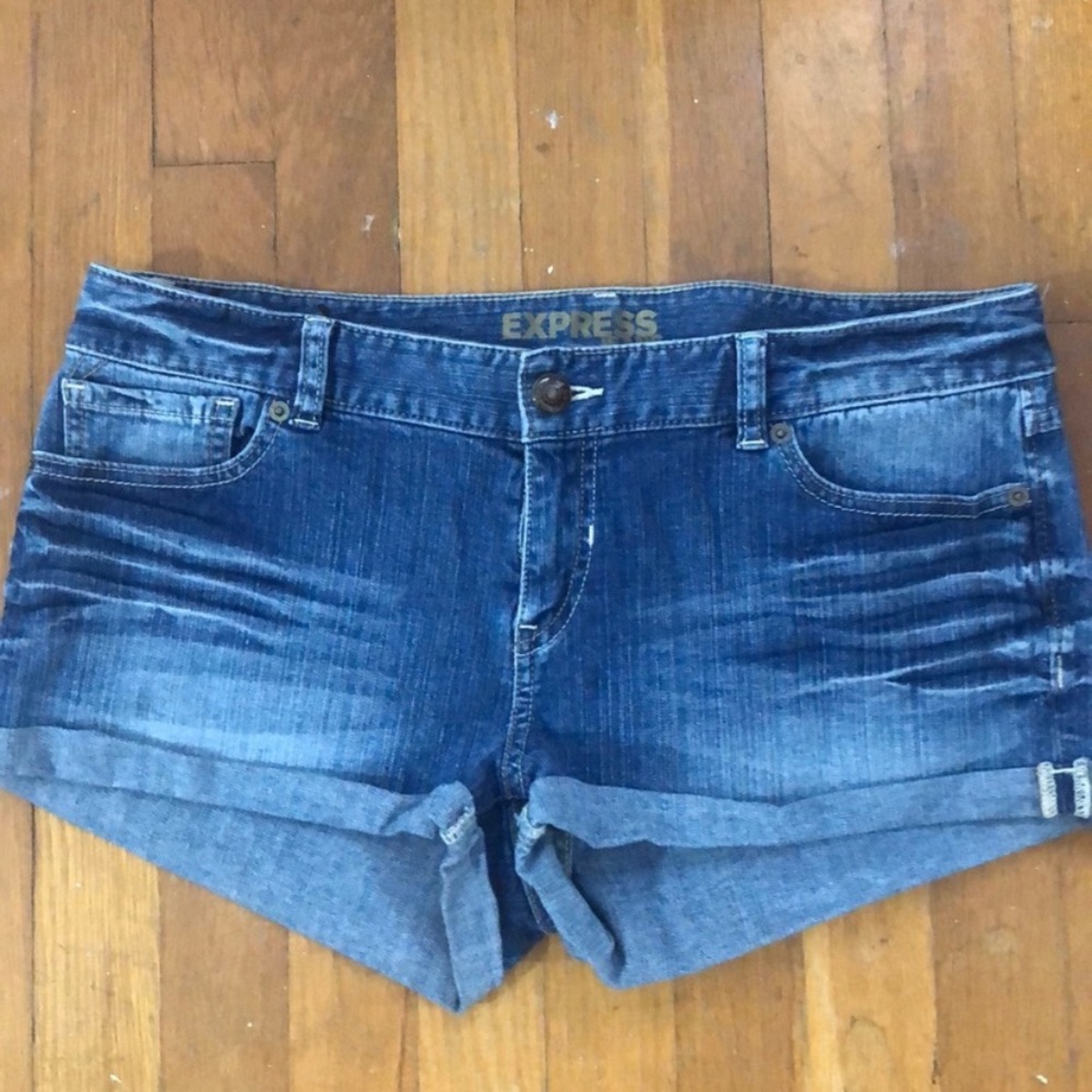 Express Jean Short